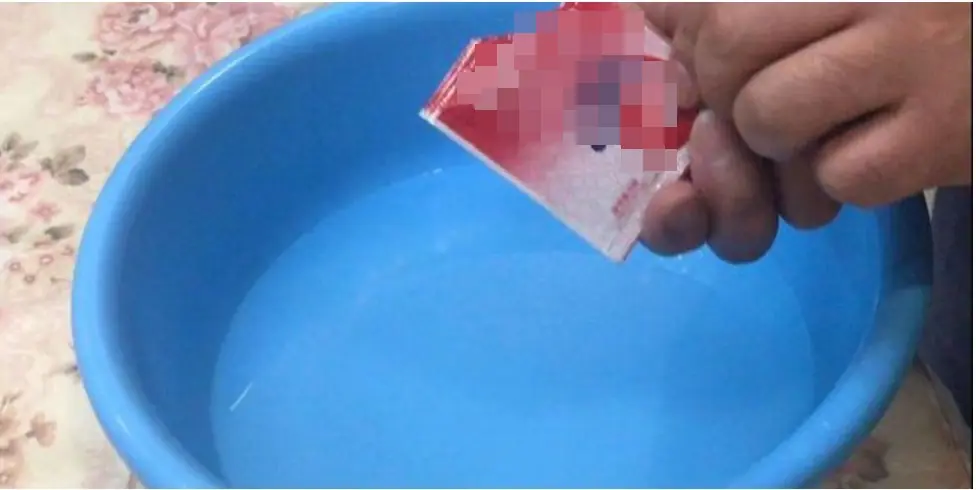 Don't throw away rice water, 5 practical methods that can solve many family problems-1