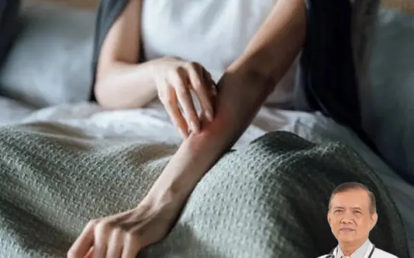 Itching at night, woman goes to the doctor