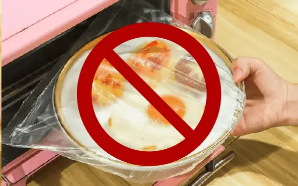 3 mistakes when using food wrap that are extremely harmful to health and can cause cancer that many people make