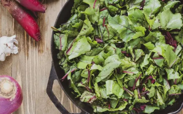 The World's 'Second Healthiest Vegetable' Is the One Most People Throw Away