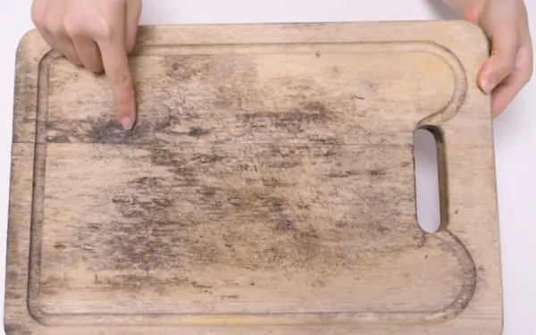 In just 5 minutes, it will be mold-free and stay that way for a long time