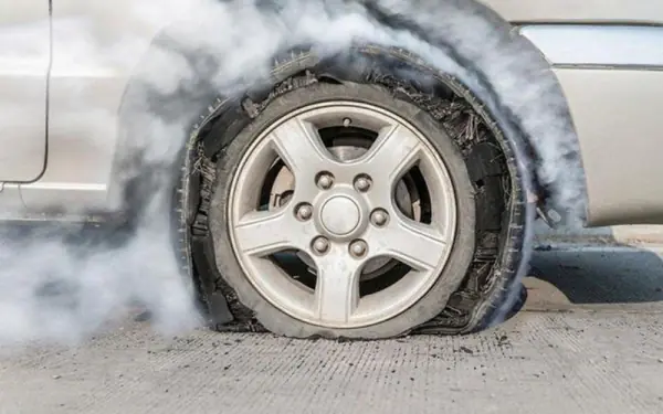 How to Prevent Tire Blowouts in Winter
