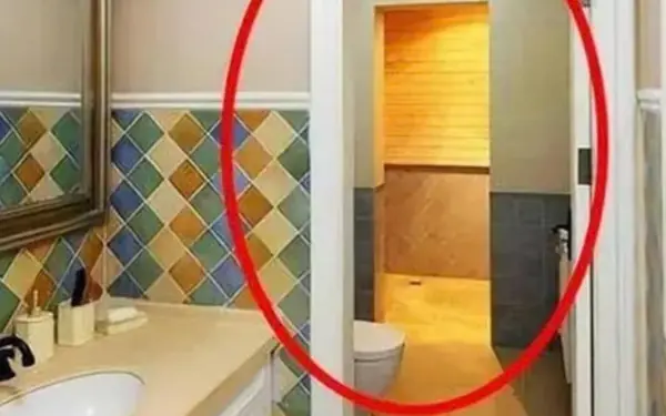 Bathroom and toilet doors should be closed or open