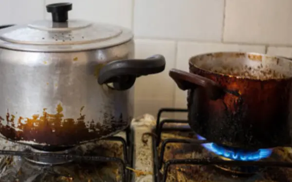 Tips to avoid blackening pots when using gas stoves
