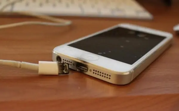 If you don't want your phone to explode, stop this habit immediately.
