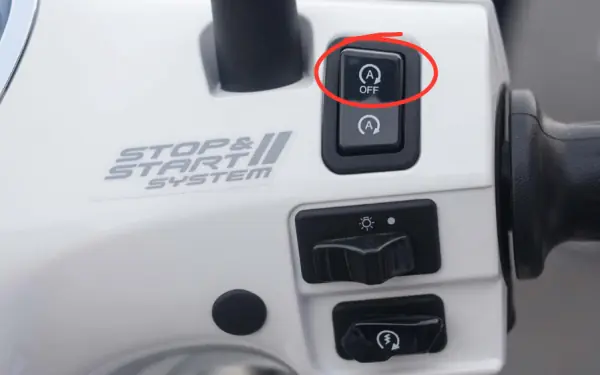 l don't know what the button is for