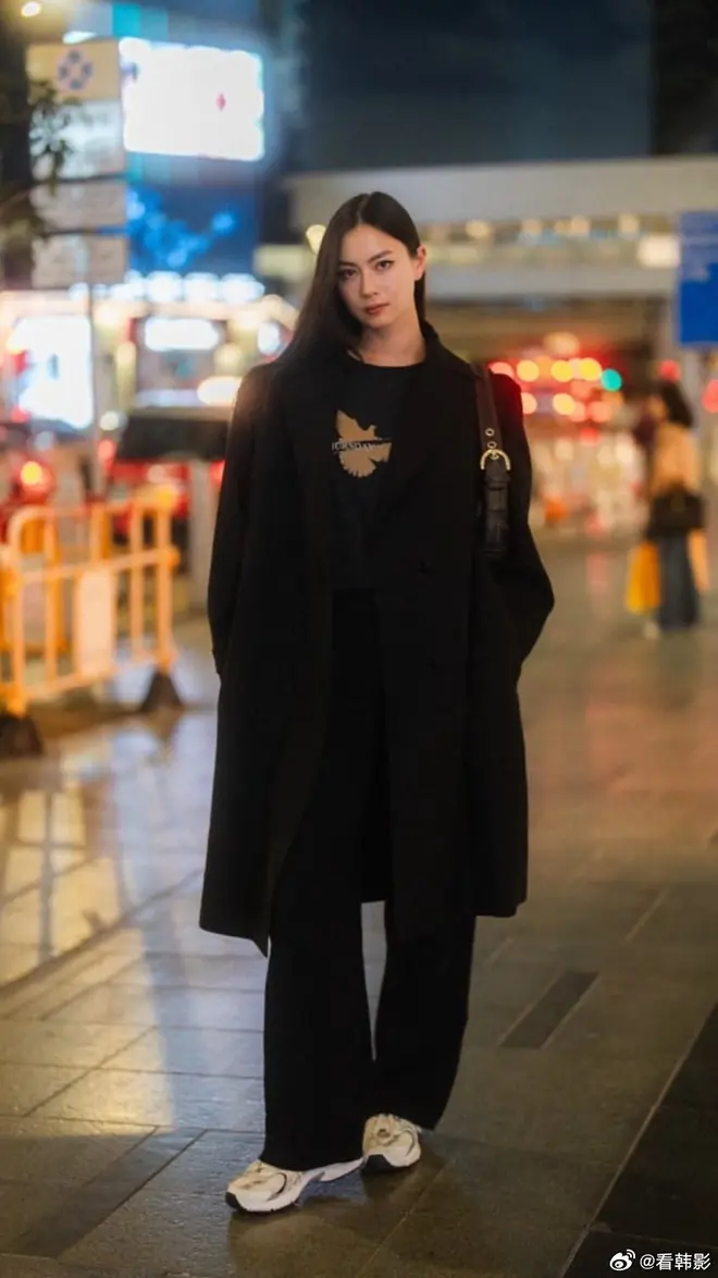 Park Seo Joon bị tung bằng chứng hẹn hò mẫu nữ kém 10 tuổi, dính nhau như sam từ Mỹ sang Nhật? - Ảnh 4.