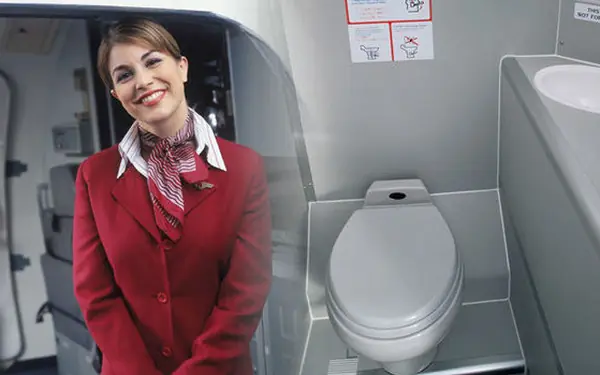 Flight Attendant Reveals the "Golden Time" to Use the Airplane Bathroom—And It’s Not What You Expect!