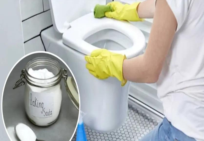 Tips to quickly remove yellow stains in the toilet