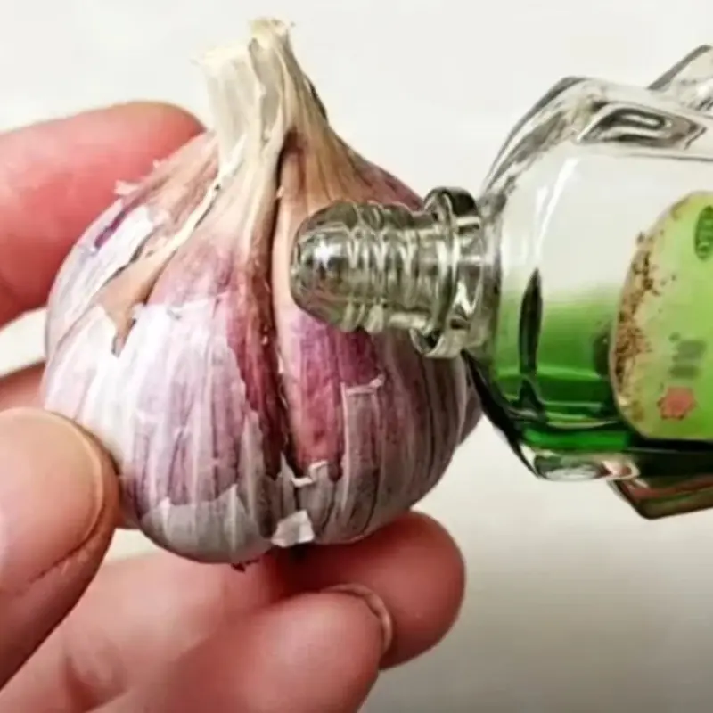 Put a Few Drops of Essential Oil on Garlic