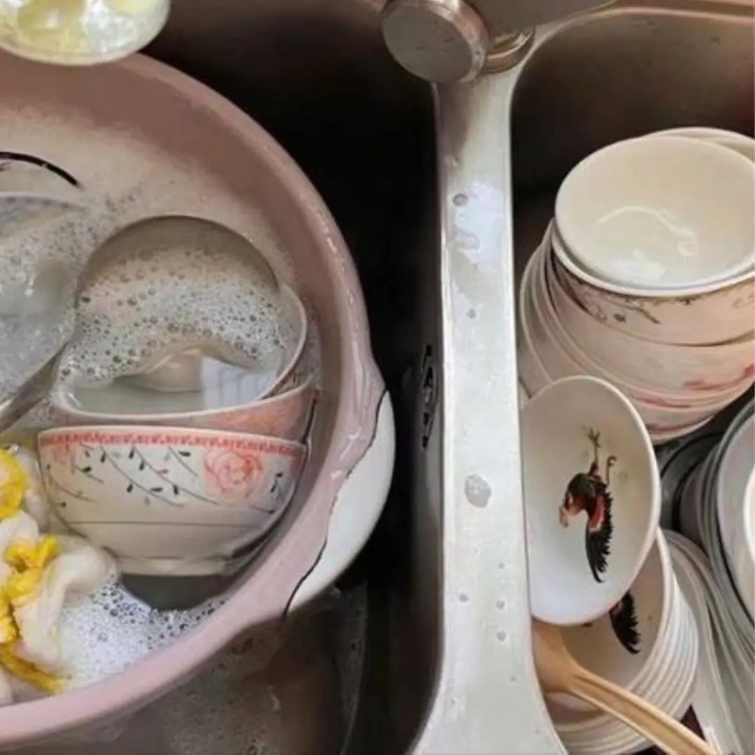 6 bad habits when washing dishes, if you continue, don't ask why your health will decline