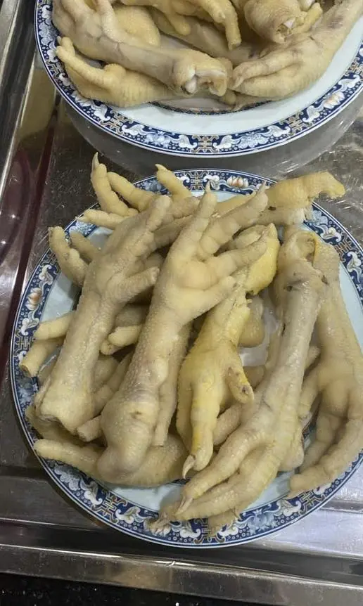 Chicken Feet: A Gift for Middle Ages!