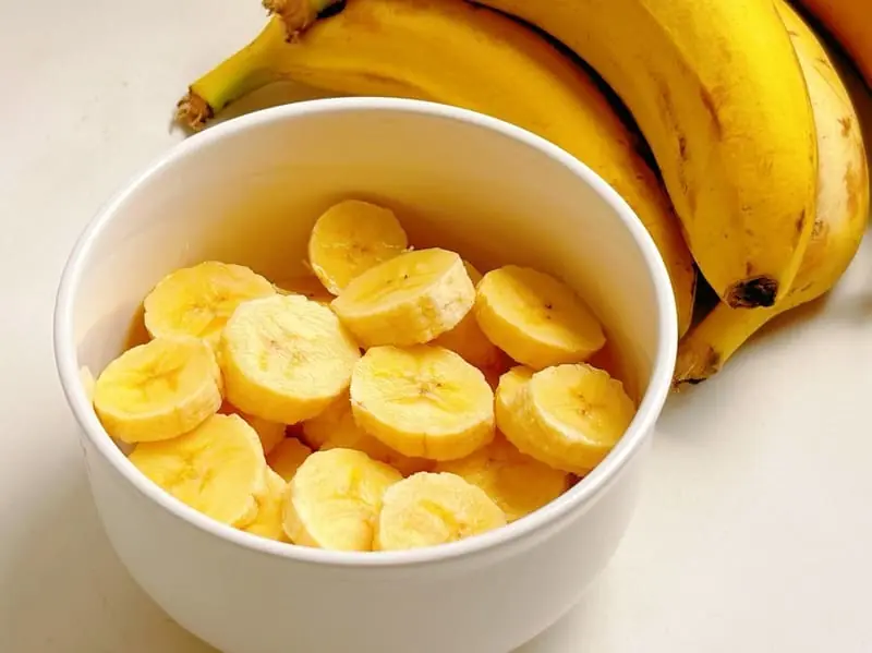 Why You Should Eat a Banana Every Day: 7 Science-Backed Health Benefits