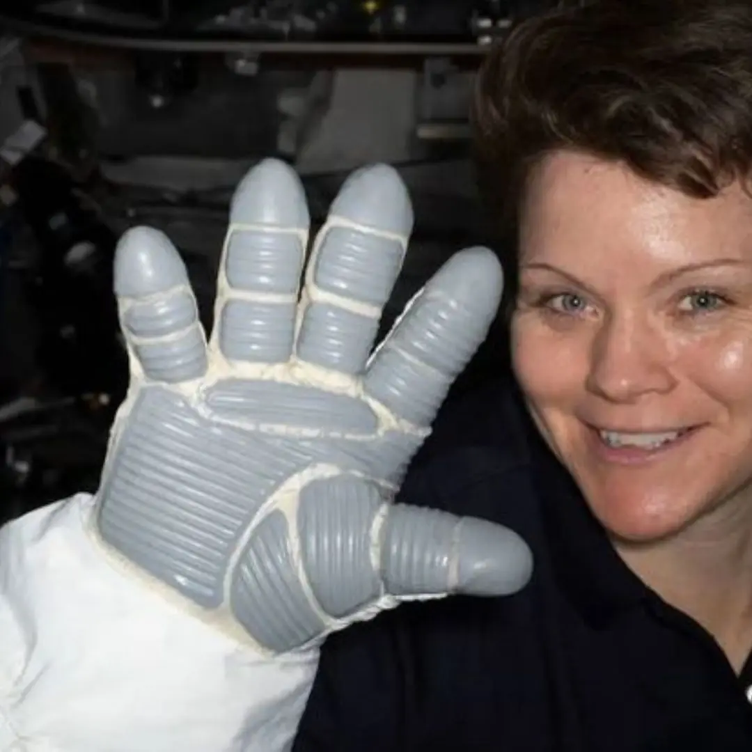 Sh:o:cking truth that few people know: Why do many astronauts l.ose all their fin.gern.ails when going into space?