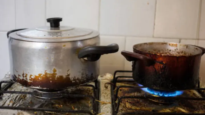 Simple tips to prevent pots from blackening when using a gas stove