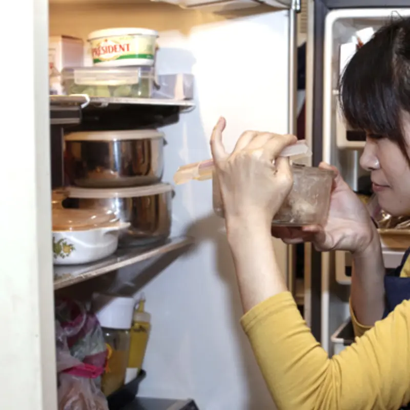 Man Dies After Days of Diarrhea—Doctor Issues Urgent Warning About 3 Common Leftovers