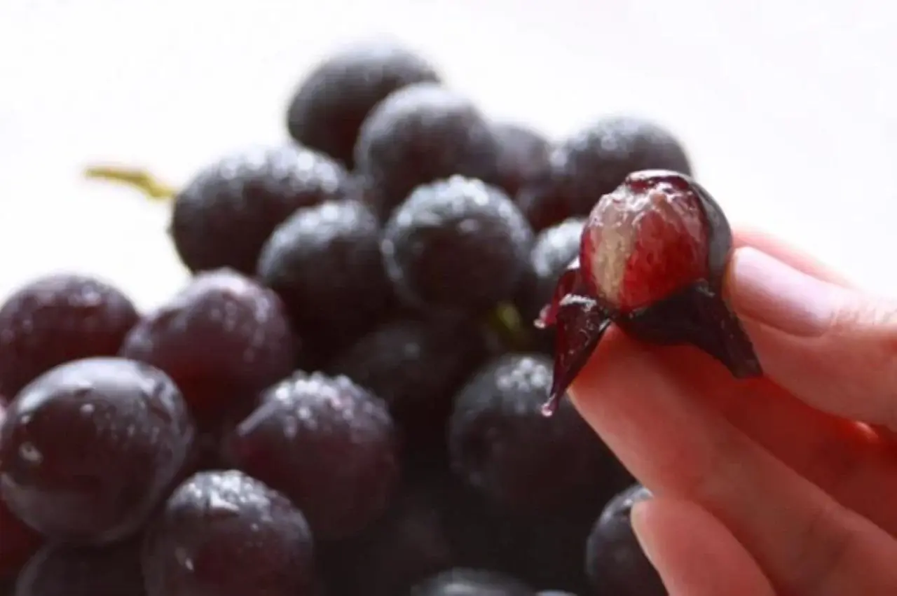 3 Cooling Foods for Summer That Help You Relax and Sleep Better
