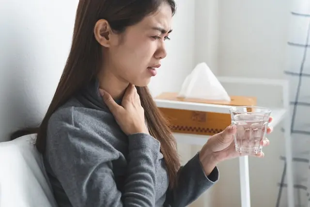 What to Do If You Catch the New COVID-19 Variant: Expert Tips for Easing 4 Common Symptoms