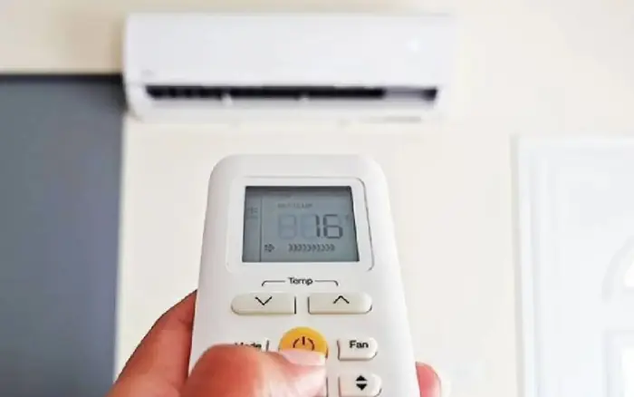 Woman Di.es After Using Air Conditioner: Doctors Warn of a Critical Mistake Many People Make