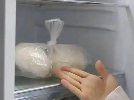 Warning! Stop Putting These 5 Things in the Fridge—They Could Become “Invisible Kil.lers”