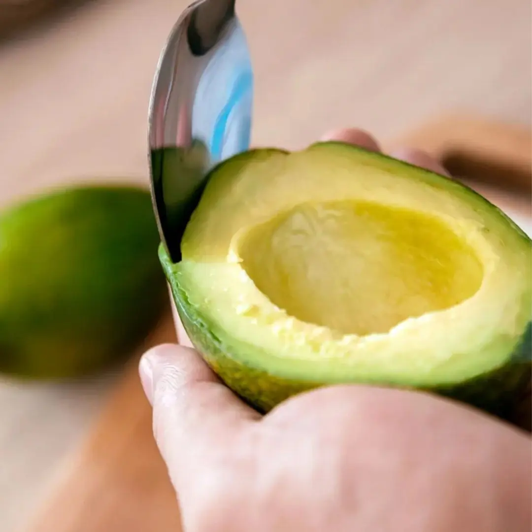 Why you should NEVER eat more than half an avocado in a single day