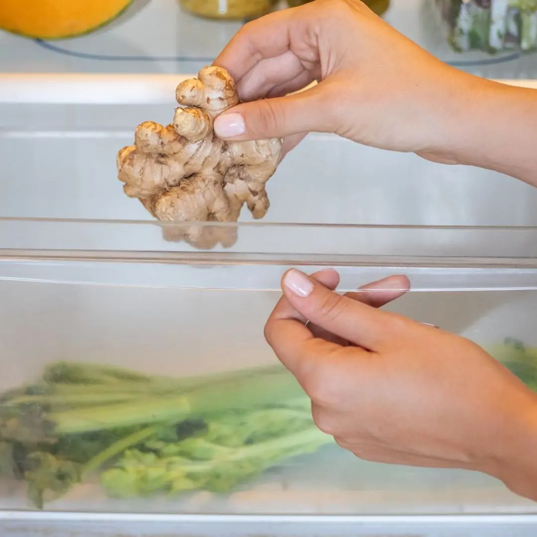 With just a few simple tips below, you can keep ginger fresh for up to 6 months, without refrigeration, without taking much time.
