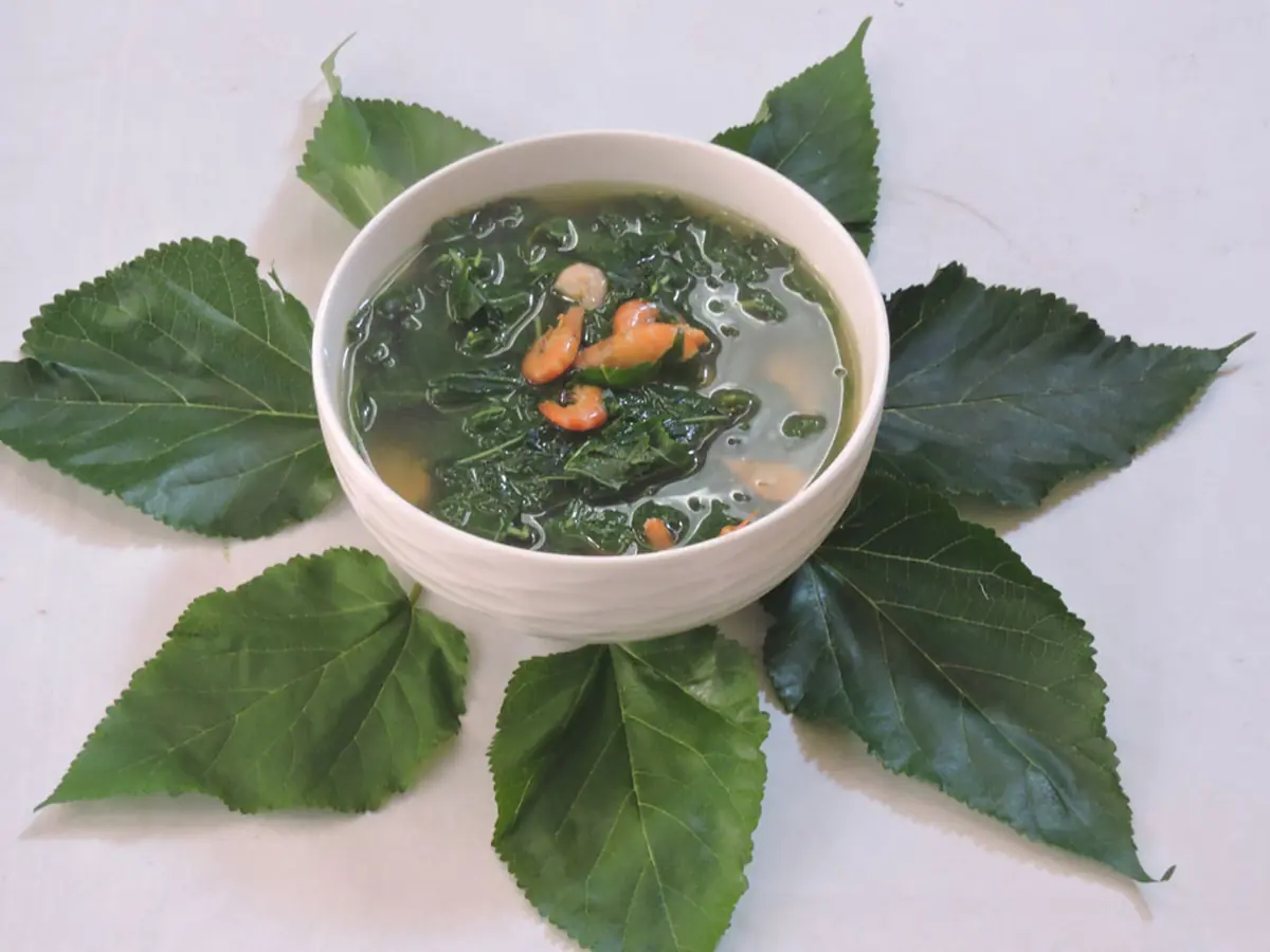 Eating a Handful of This Leafy Green Is as Valuable as “Ginseng for the Poor”