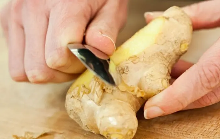 The Surprising Benefits of Ginger Peel