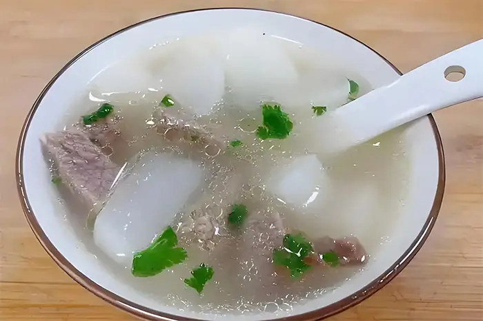 In Autumn, Eat These 3 Lu.ng-Nourishing Dishes Regularly to Prevent Cough and Thr.oat Irritation