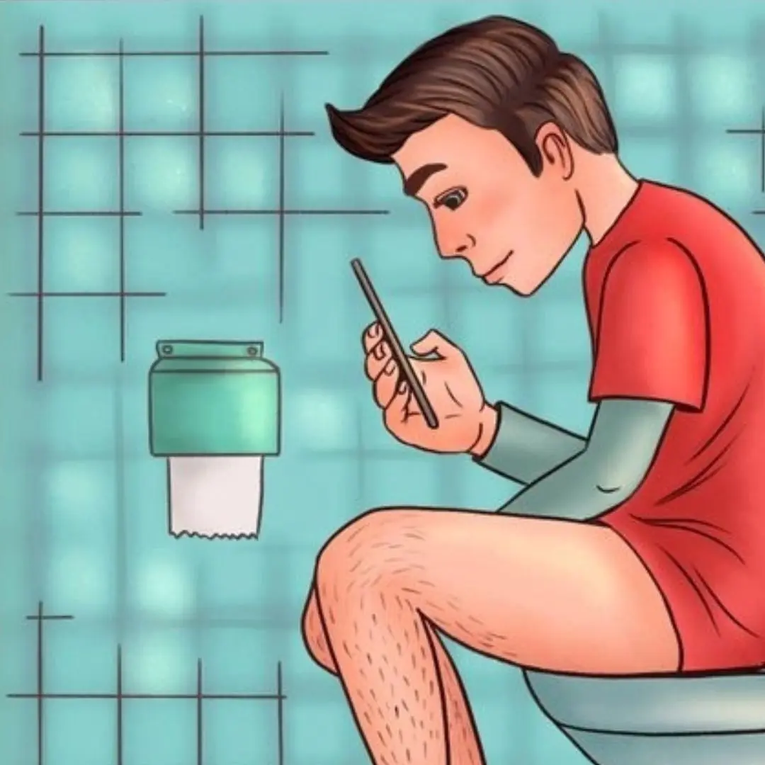 Harmful effects of using phone while going to the toilet you need to know
