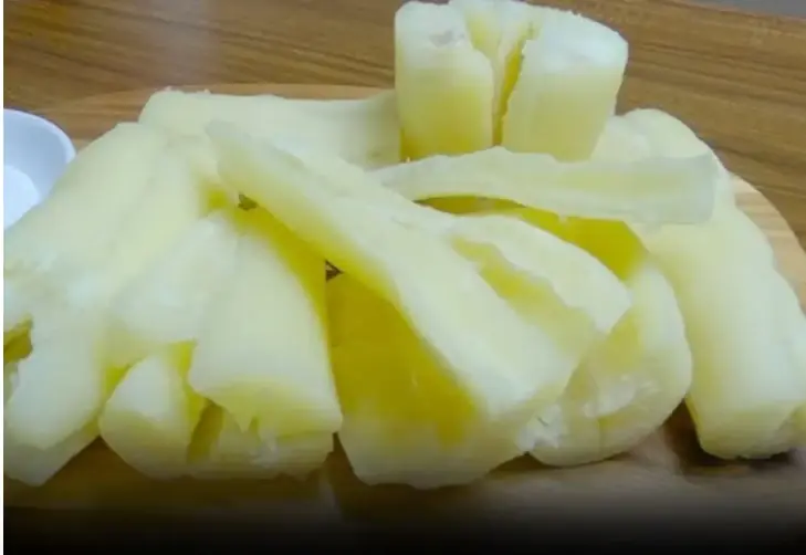 Over 200 People Are Killed By The “World’s Deadliest Food” Every Year