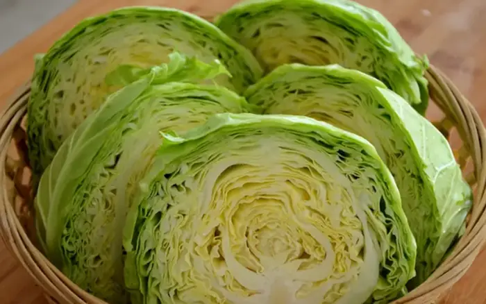 Tightly Wrapped or Loose Cabbage – Which Tastes Better?