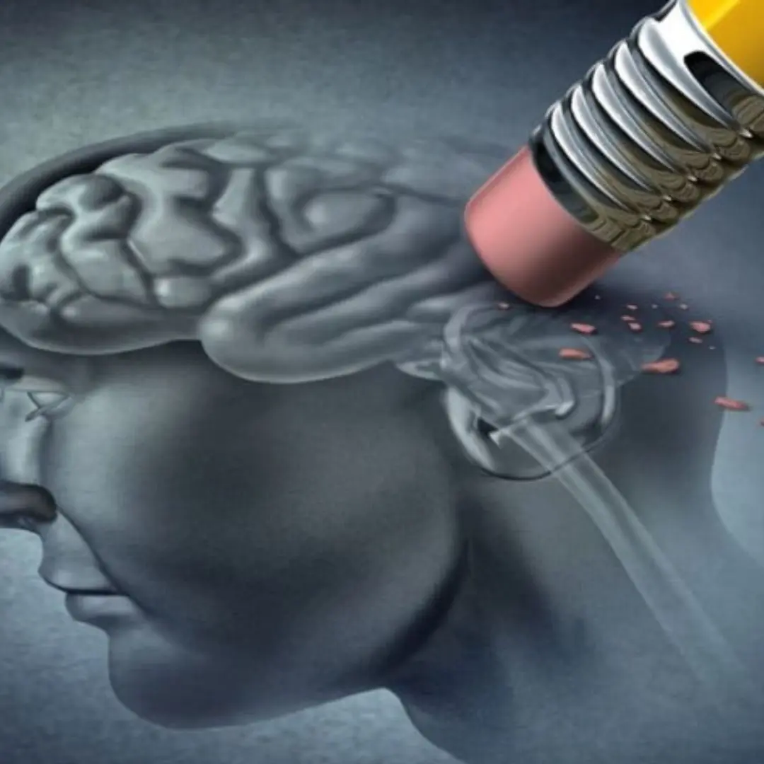 10 Early Signs of Alzheimer’s & Dementia: Key Symptoms to Know