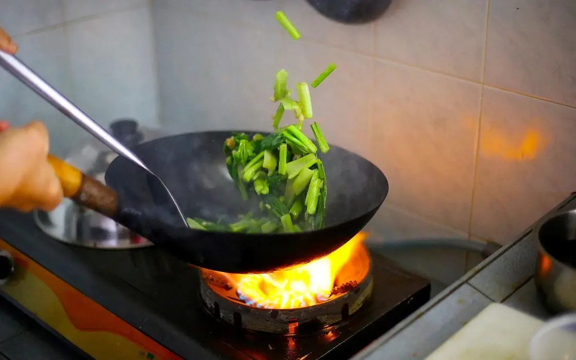 Many people come into contact with three major carcinogens every day