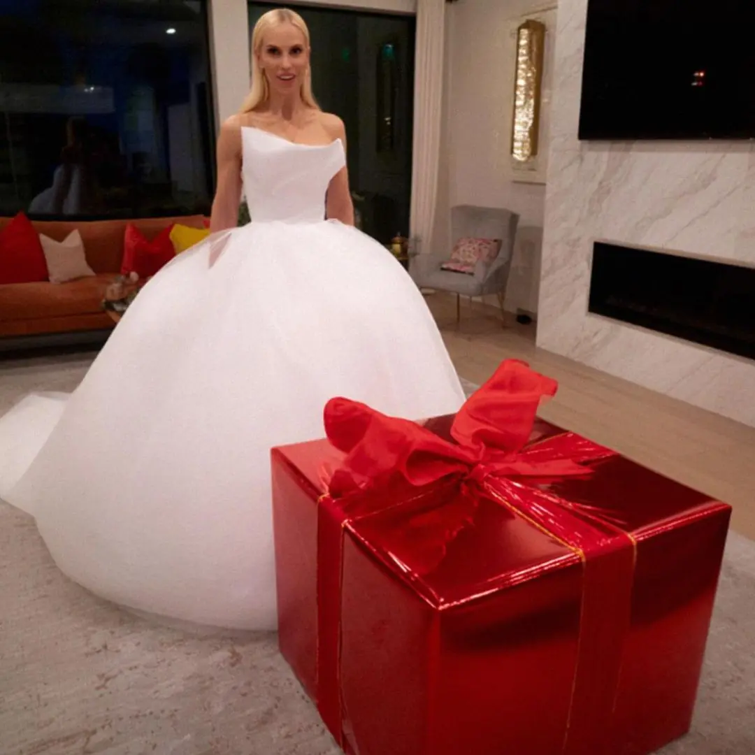 My Brother's Fiancée Was My Childhood Bully — So I Gave Her a Wedding Gift She'll Never Forget