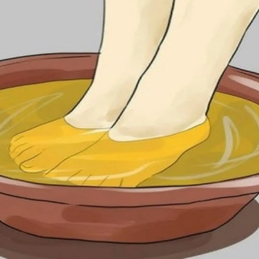 Foot Pain Relief: Should You Soak Your Feet in Warm Water or Cold Water? The Answer Might Surprise You!