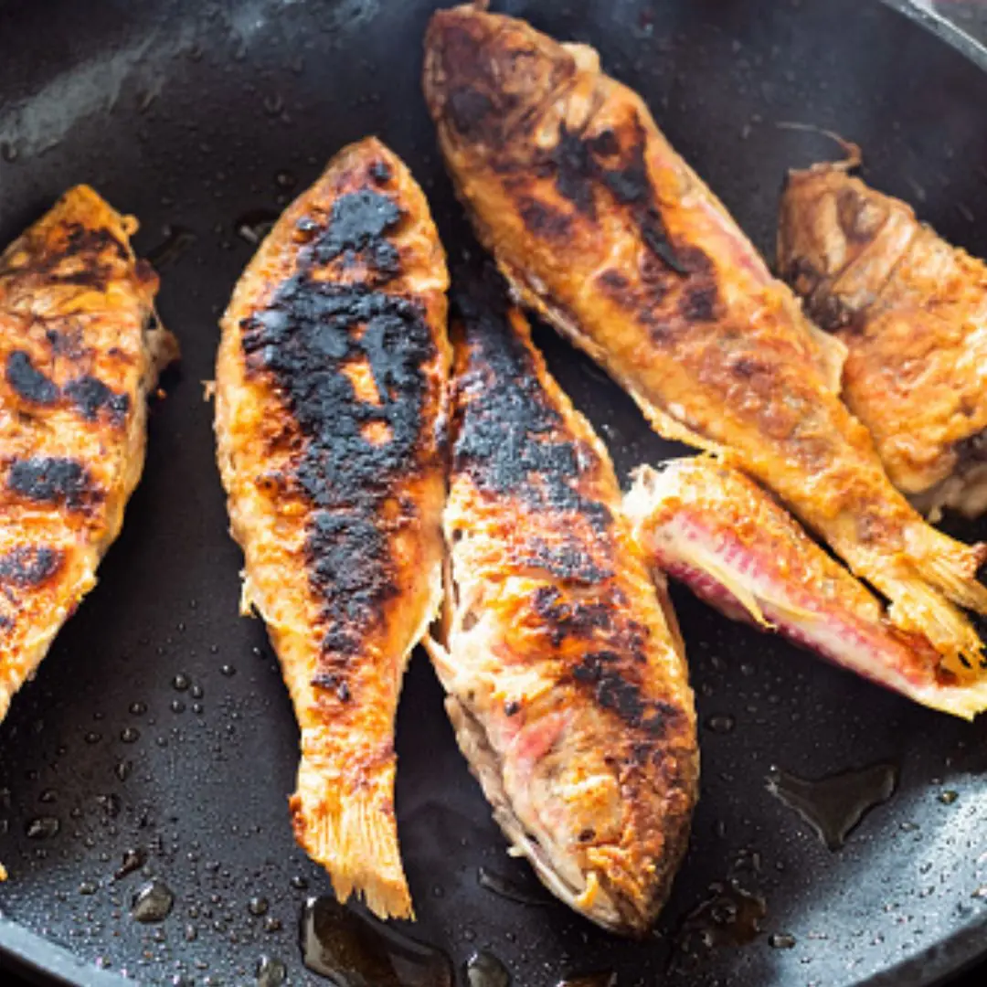 Fish is very good for your health, but absolutely do not eat it like this: It can easily cause cancer, many people still get it.