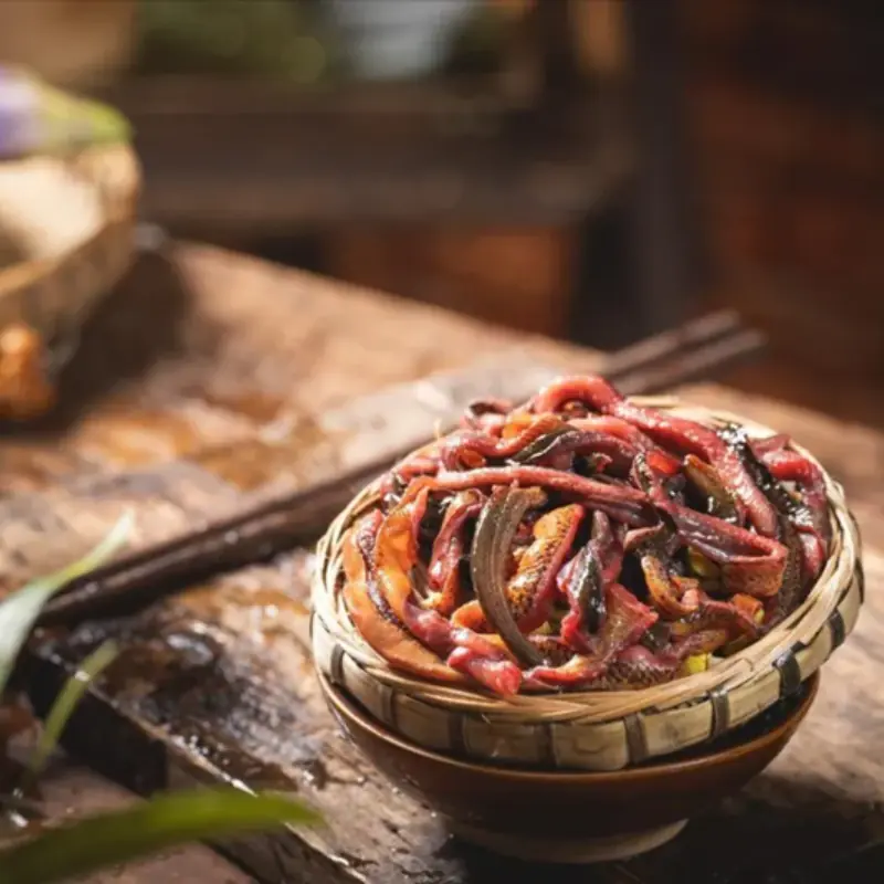 The Golden Treasures of the Deep: Three Fish Revered as “Golden Soft-Gold Underwater”