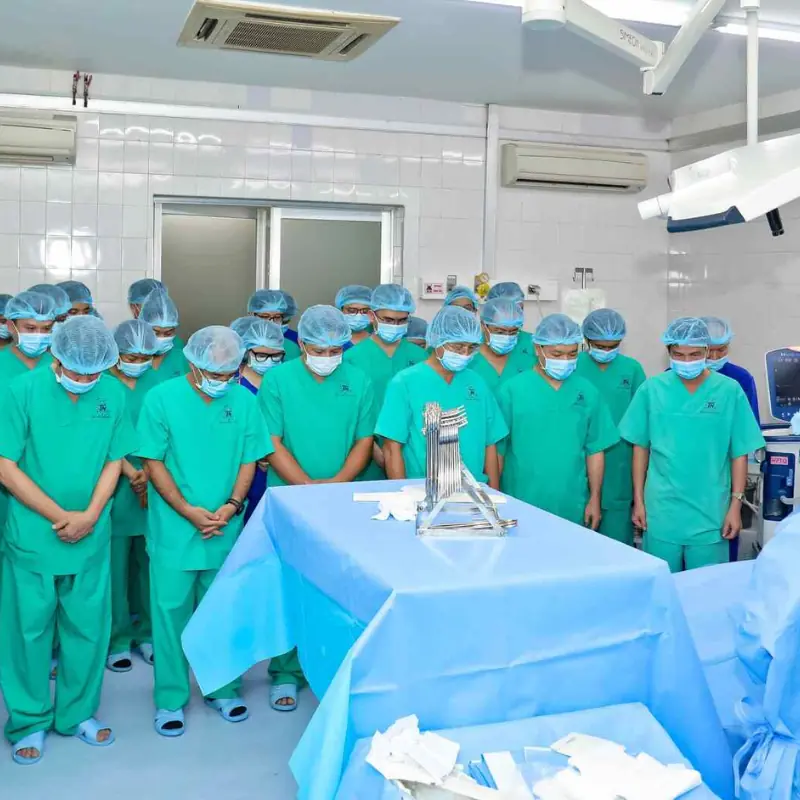 Doctors Reveal 5 Types of Foods Parents Should Never Give Their Children