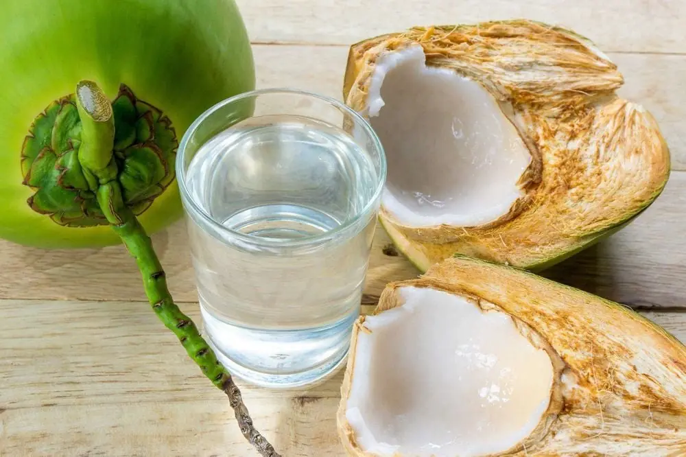 6 groups of people shouldn't drink coconut water