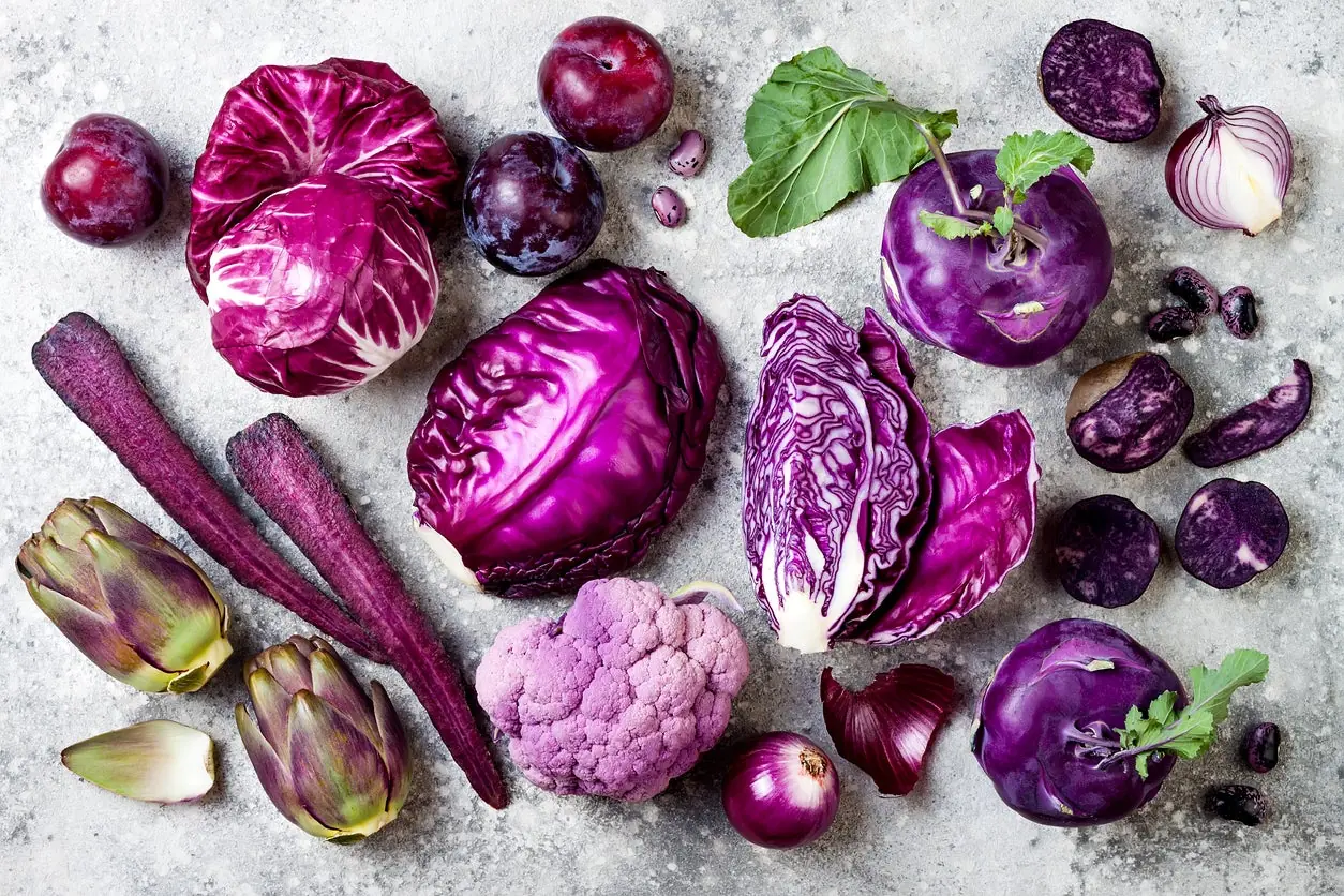 4 purple superfoods that fight aging and prevent can.cer
