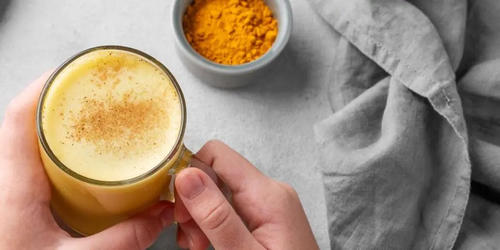 Two Golden Elixirs That Boost Energy, Glow & Balance