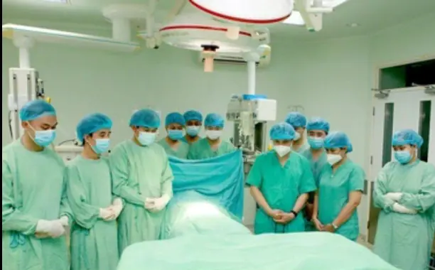 20-Year-Old Teacher Dies from Liver Can:cer