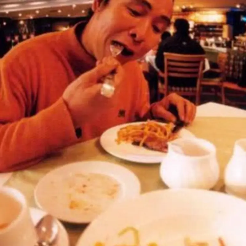 Blo.od Vessels Can’t Withstand This “Silent Enemy”: 5 Post-Meal Habits That Can Quietly Worsen the Risk of Str.oke