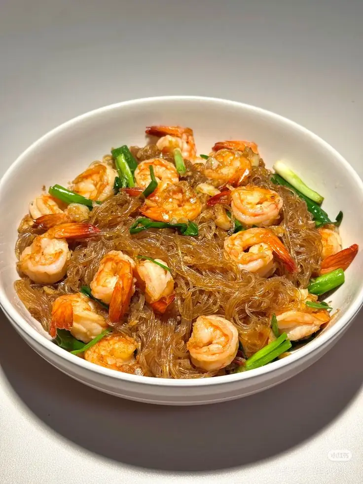Stir-Fried Glass Noodles with Shrimp