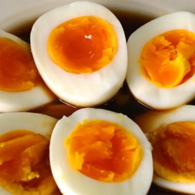Doctors Warn: This Popular Way of Eating Boiled Eggs May Harm Your Arteries