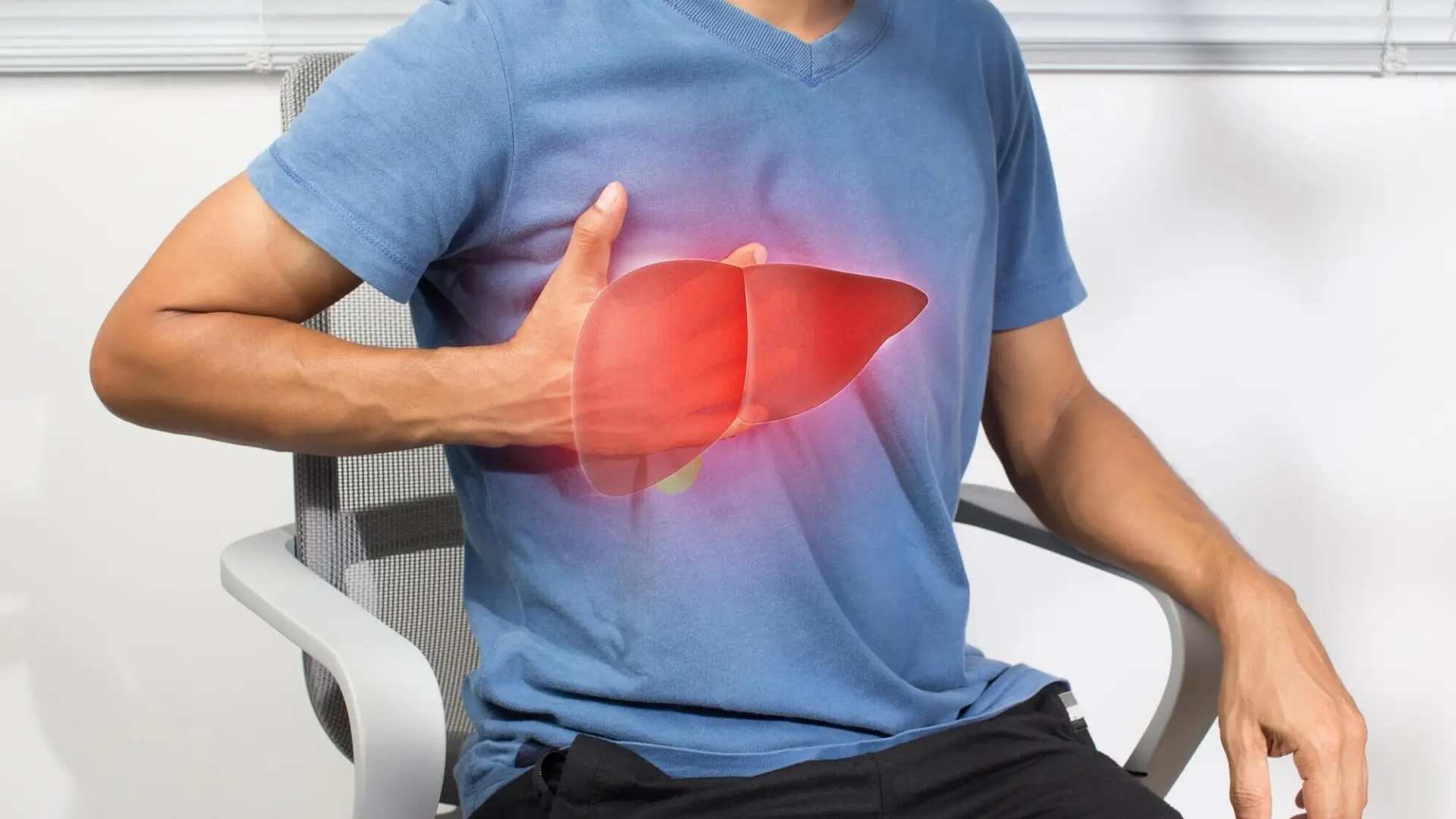 5 warning signs your li.ver may be in a severe stage: See a doctor immediately if you notice even one!