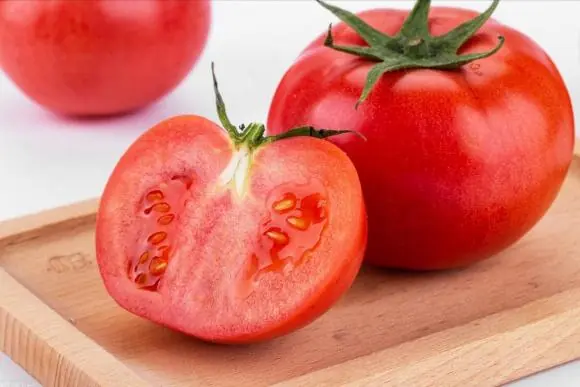 Don’t throw them away yet: Surprising ways to reuse tomatoes you think are useless