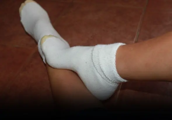 Here’s What Really Happens When You Sleep with Socks On