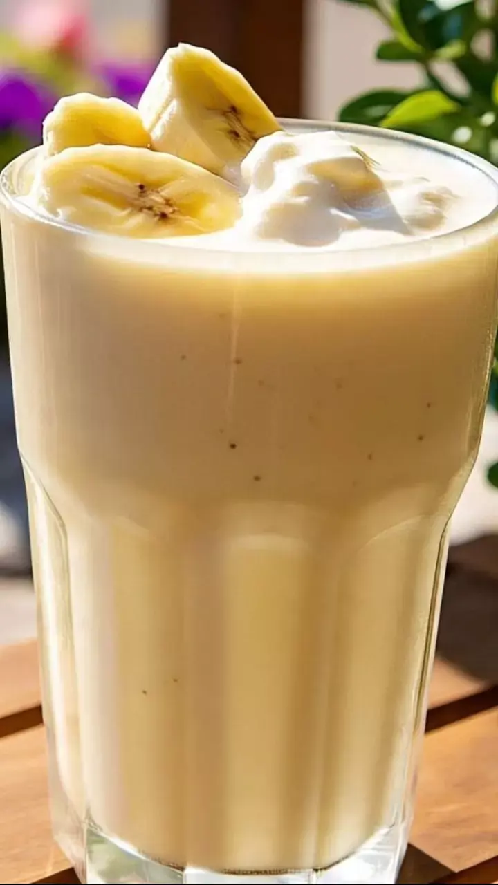 Creamy Banana Colada Smoothie